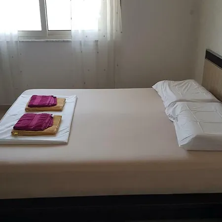 M&i With Sea View * Durrës