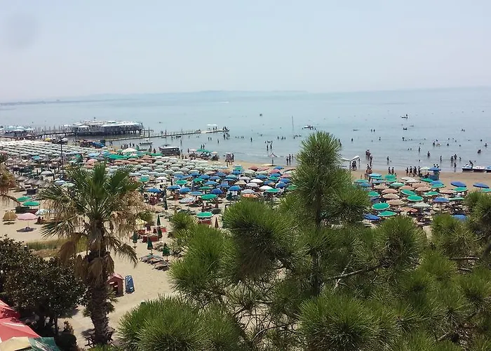 M&i With Sea View * Durrës